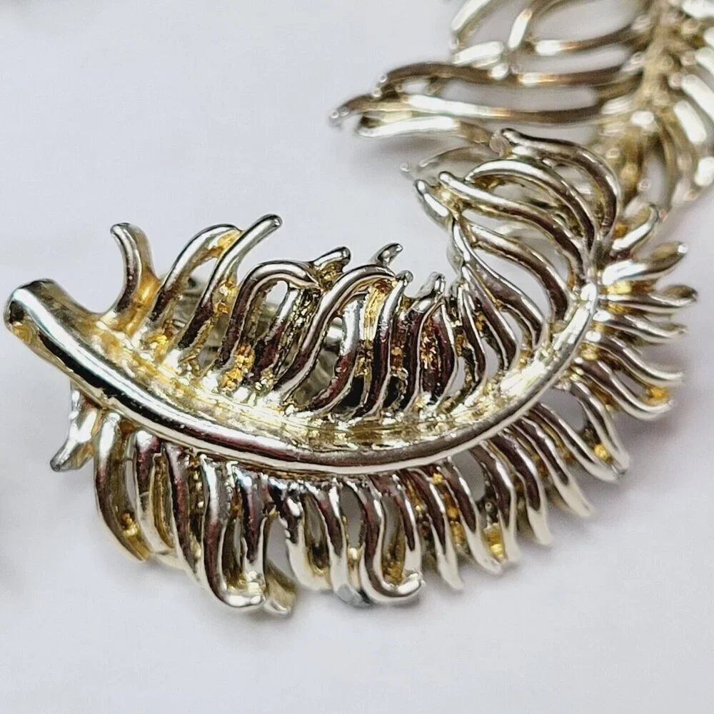 Vintage Coro Large Feather Brooch & Clip Earrings Set Demi-Parure Gold Tone READ